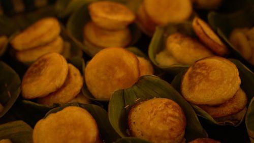 Apem: Simbol Pengampunan dan Kesederhanaan